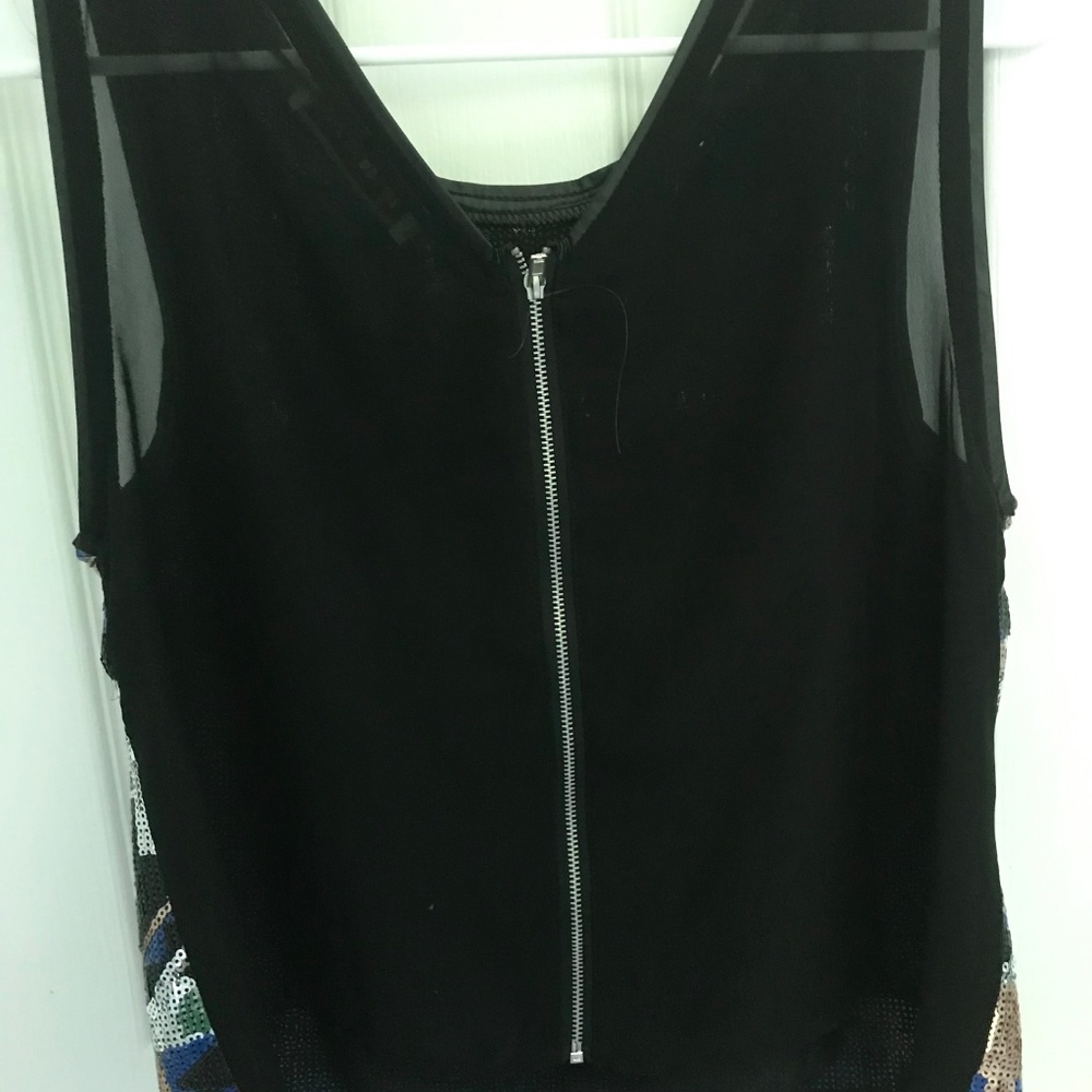Callie Mac Sequin Tank Top - Picture 3 of 4